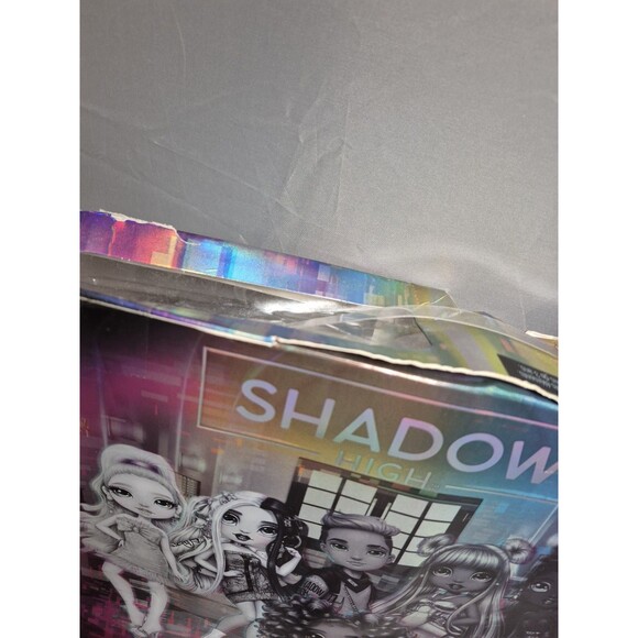 Rainbow Shadow High HEATHER GRAYSON Fashion Doll Series 1 - Picture 7 of 9